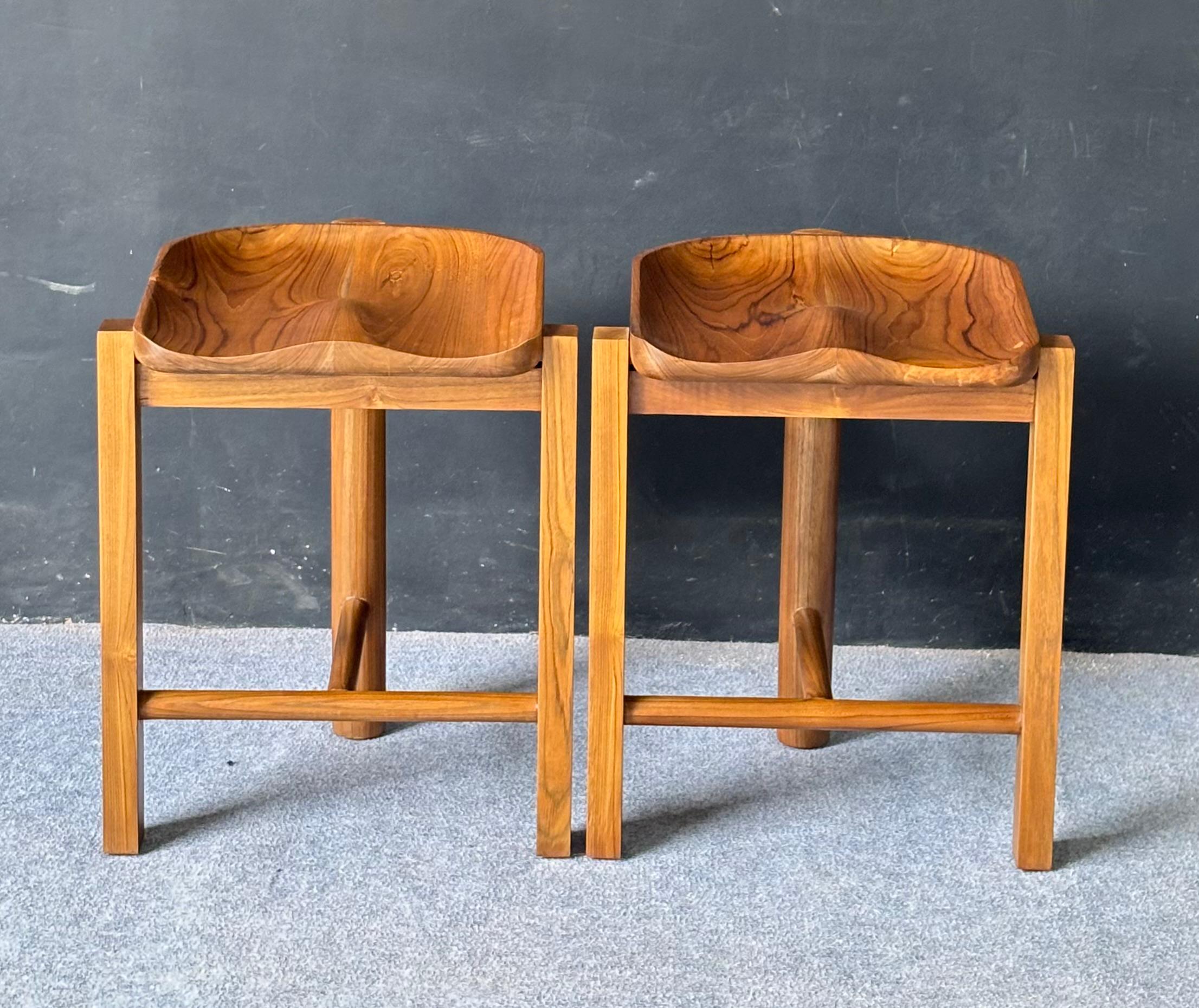 BS-04 - Natural Wooden Bar Stool