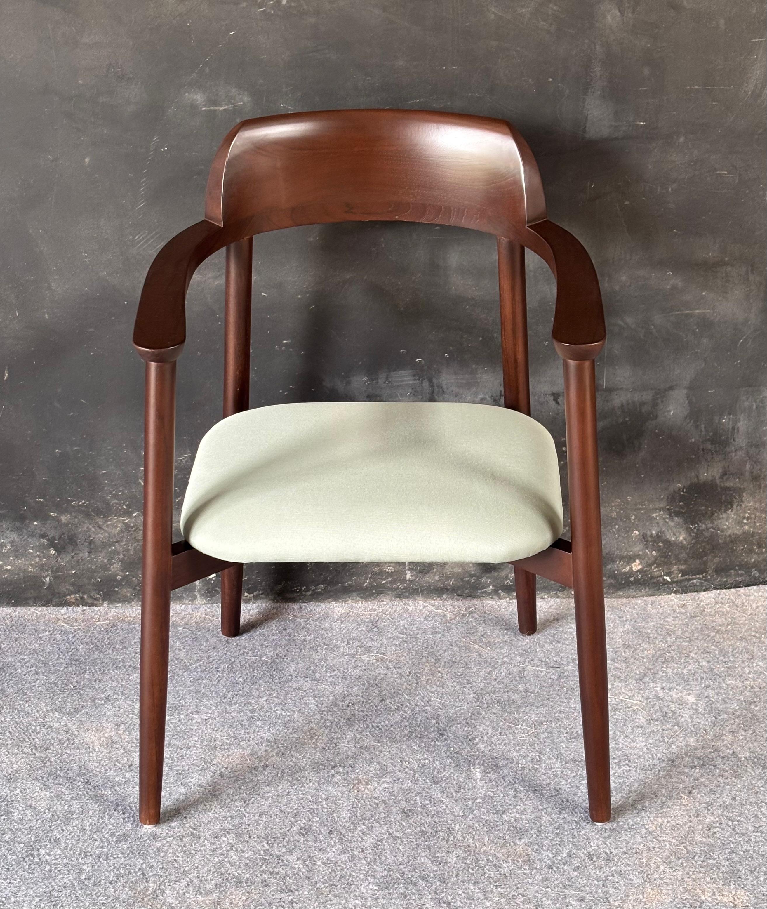 DAC-05 - Dining Arm Chair with Cushion Seat