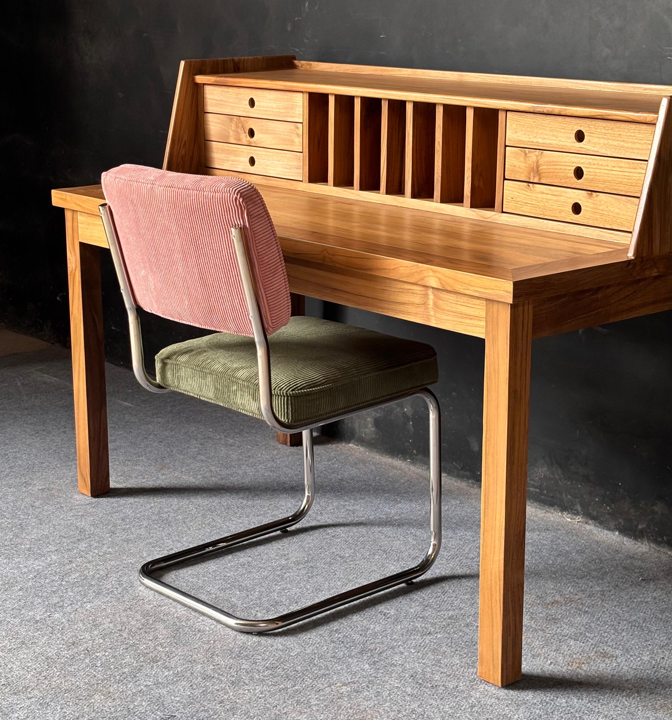 SDS-01 - Wooden Study Desk with Cushioned Stainless Chair