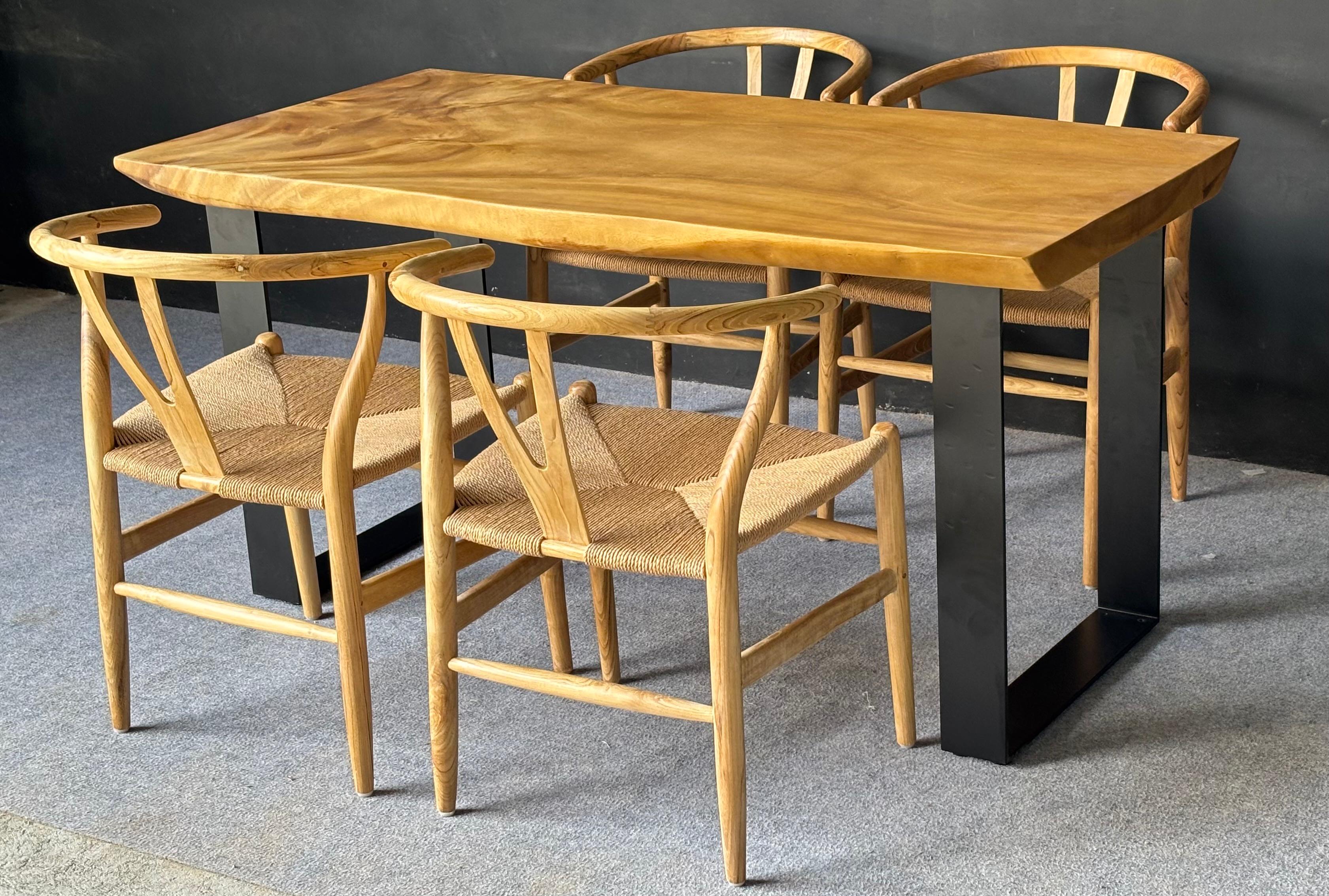 DS-08 - Dining Set with Wooden Table, Metal Legs and Woven Seat Chairs