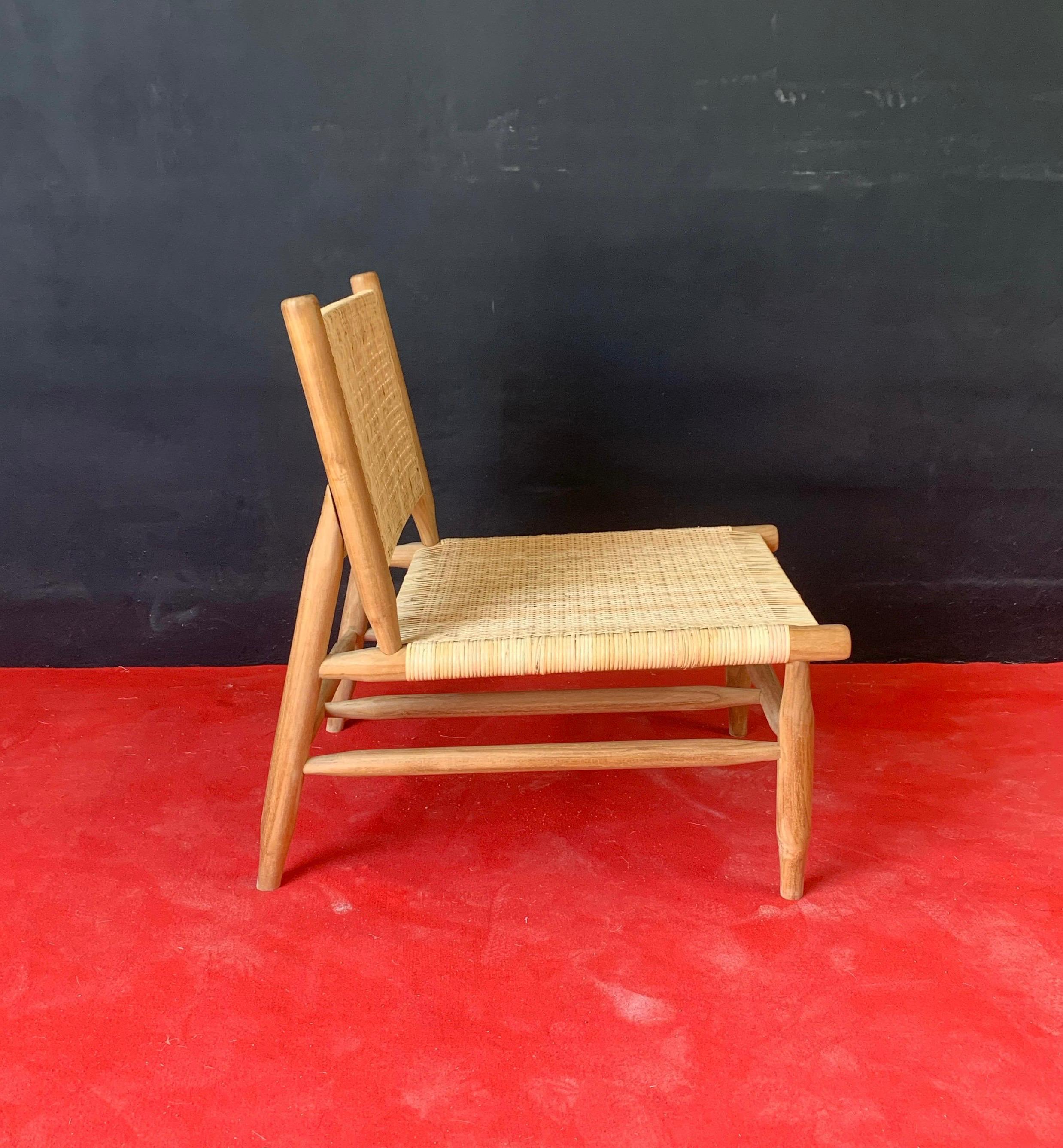LC-02 – Teak Lounge Chair with Rattan Weaving
