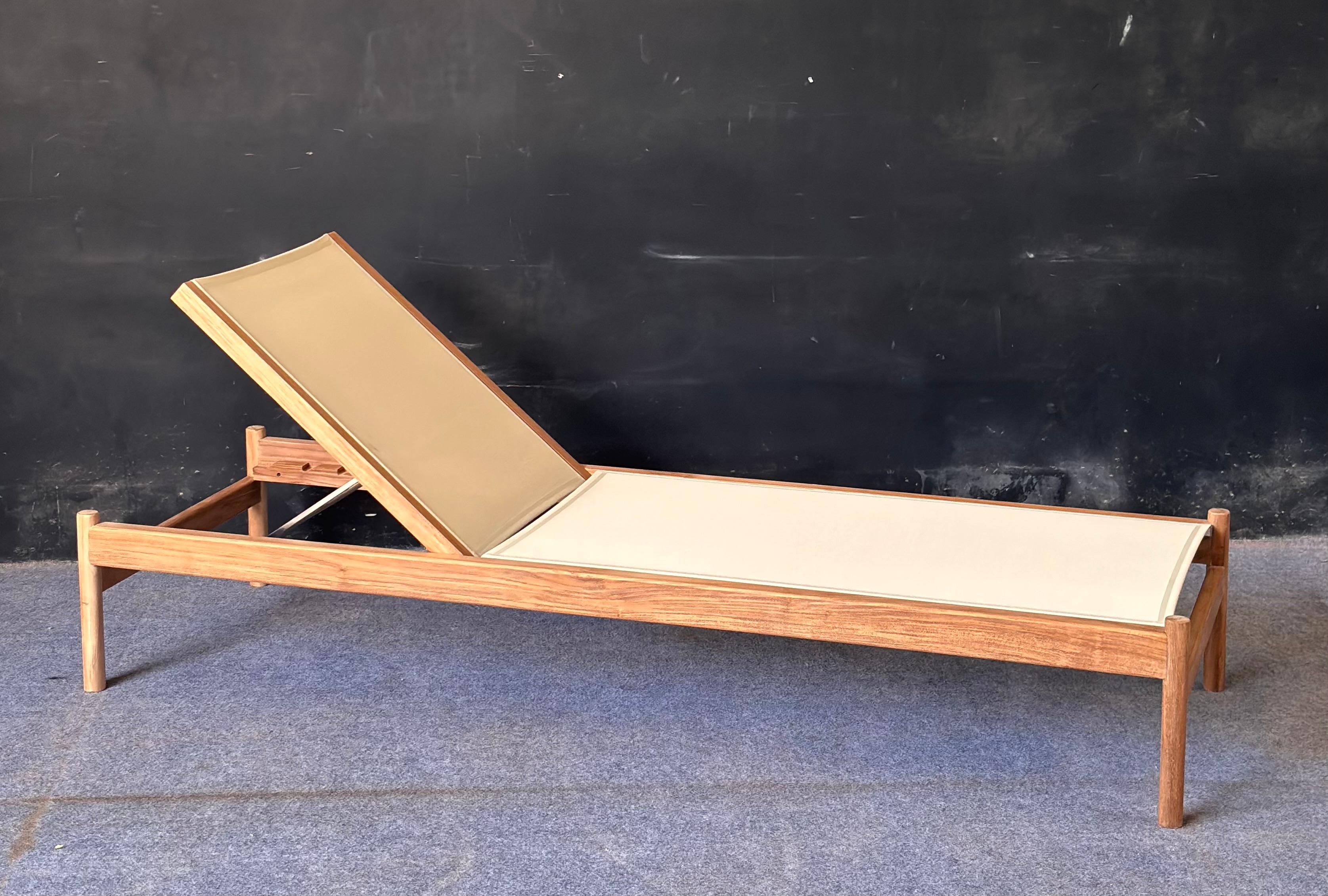 PL-04 - Wooden Batyline Lounger